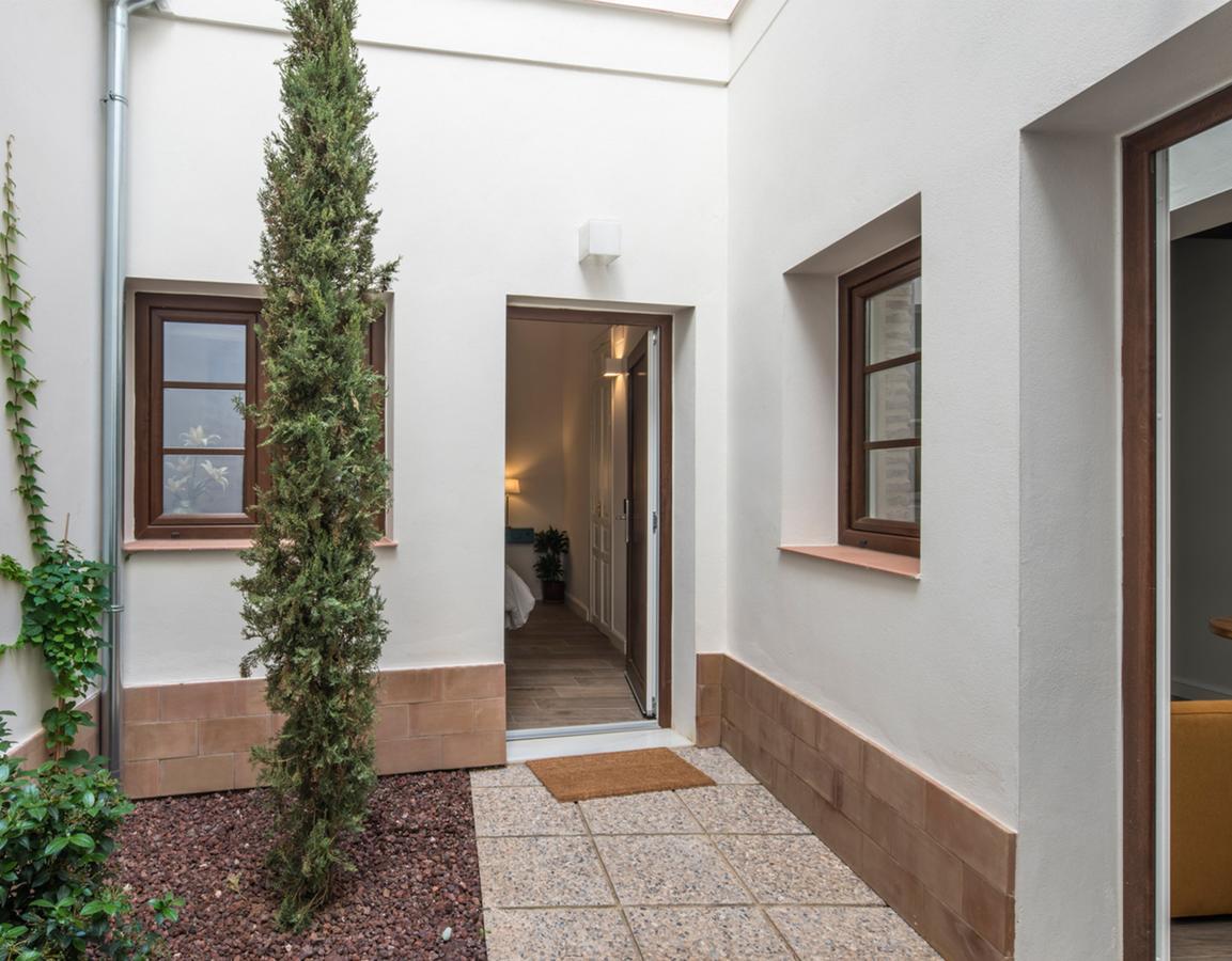 Santa Maria Apartments Sevilla Exterior foto